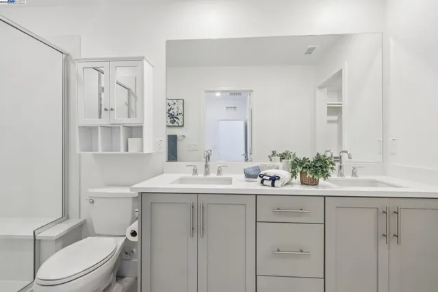 $999,000 | 5420 Central Parkway, Unit B, Dublin, CA 94568