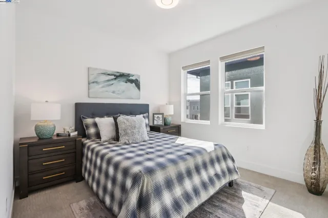 $999,000 | 5420 Central Parkway, Unit B, Dublin, CA 94568