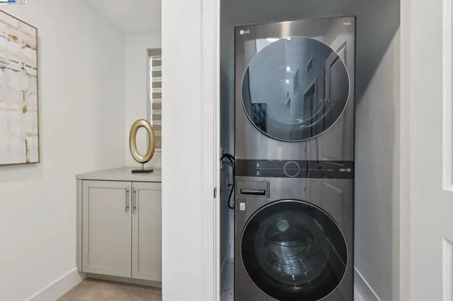 $999,000 | 5420 Central Parkway, Unit B, Dublin, CA 94568