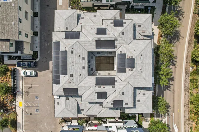 $999,000 | 5420 Central Parkway, Unit B, Dublin, CA 94568