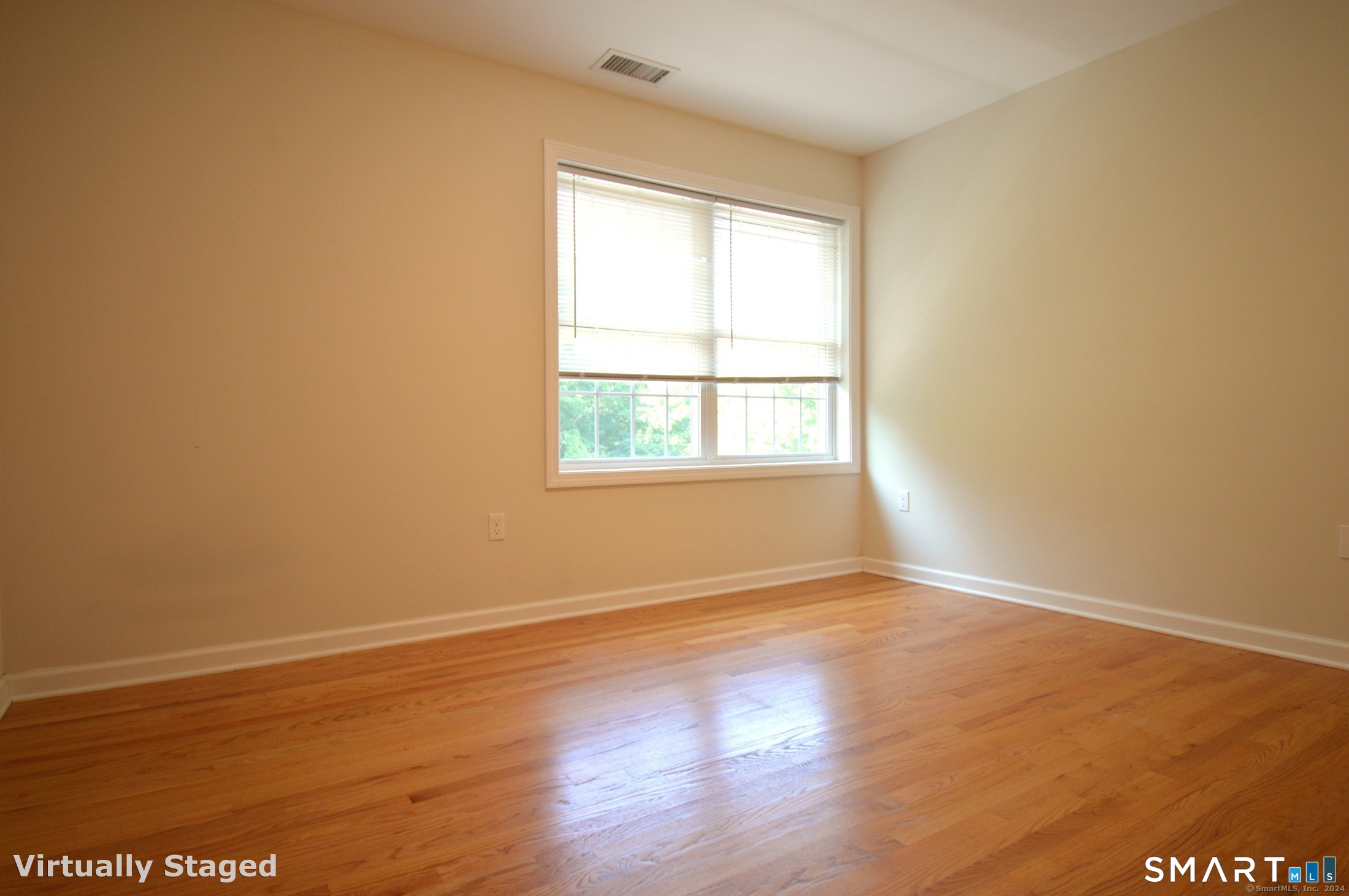 173 Saybrook Road Middletown, CT 06457 - Photo 13 of 27