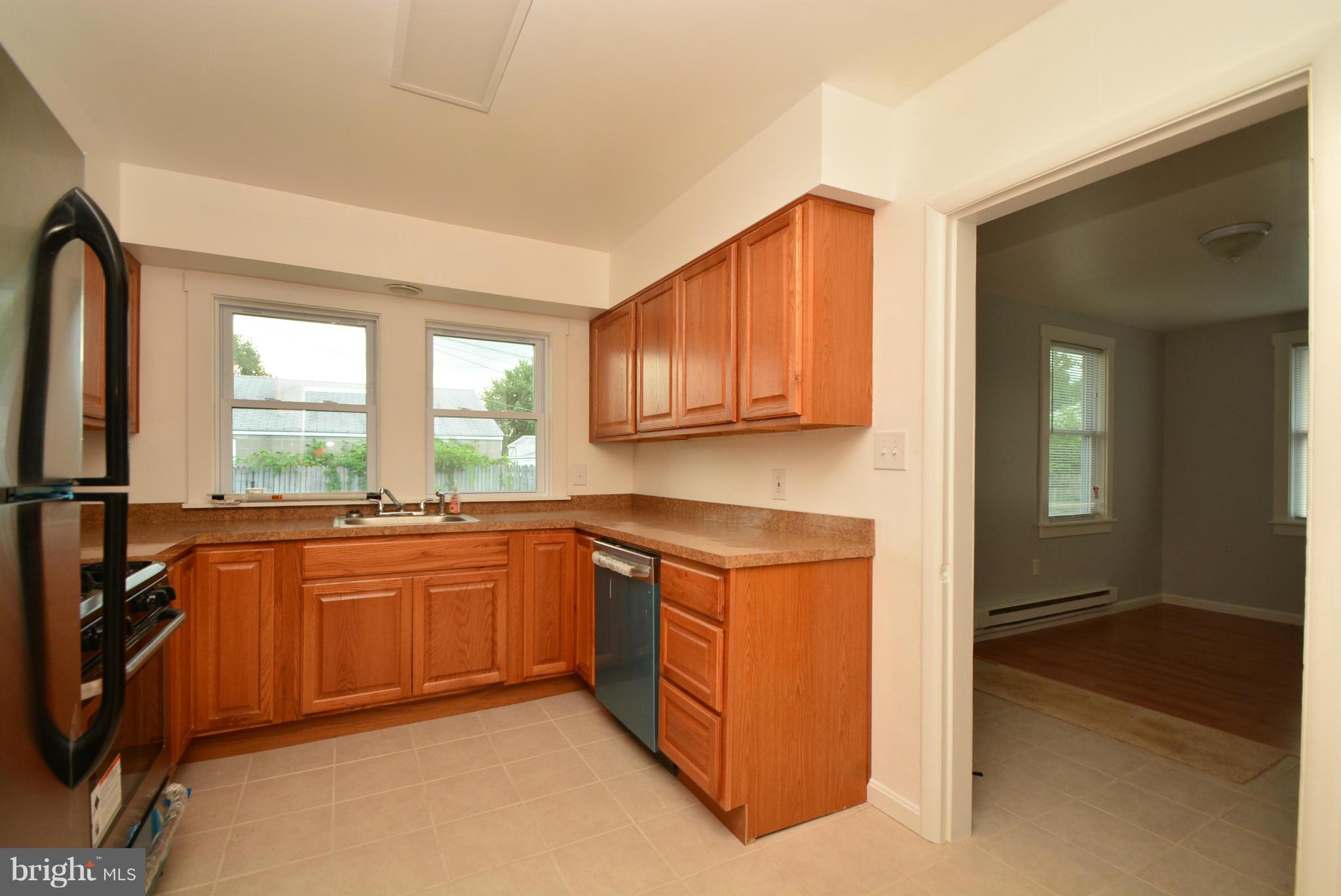 214 German Hill Road Dundalk, MD 21222 - Photo 4 of 22 Kitchen