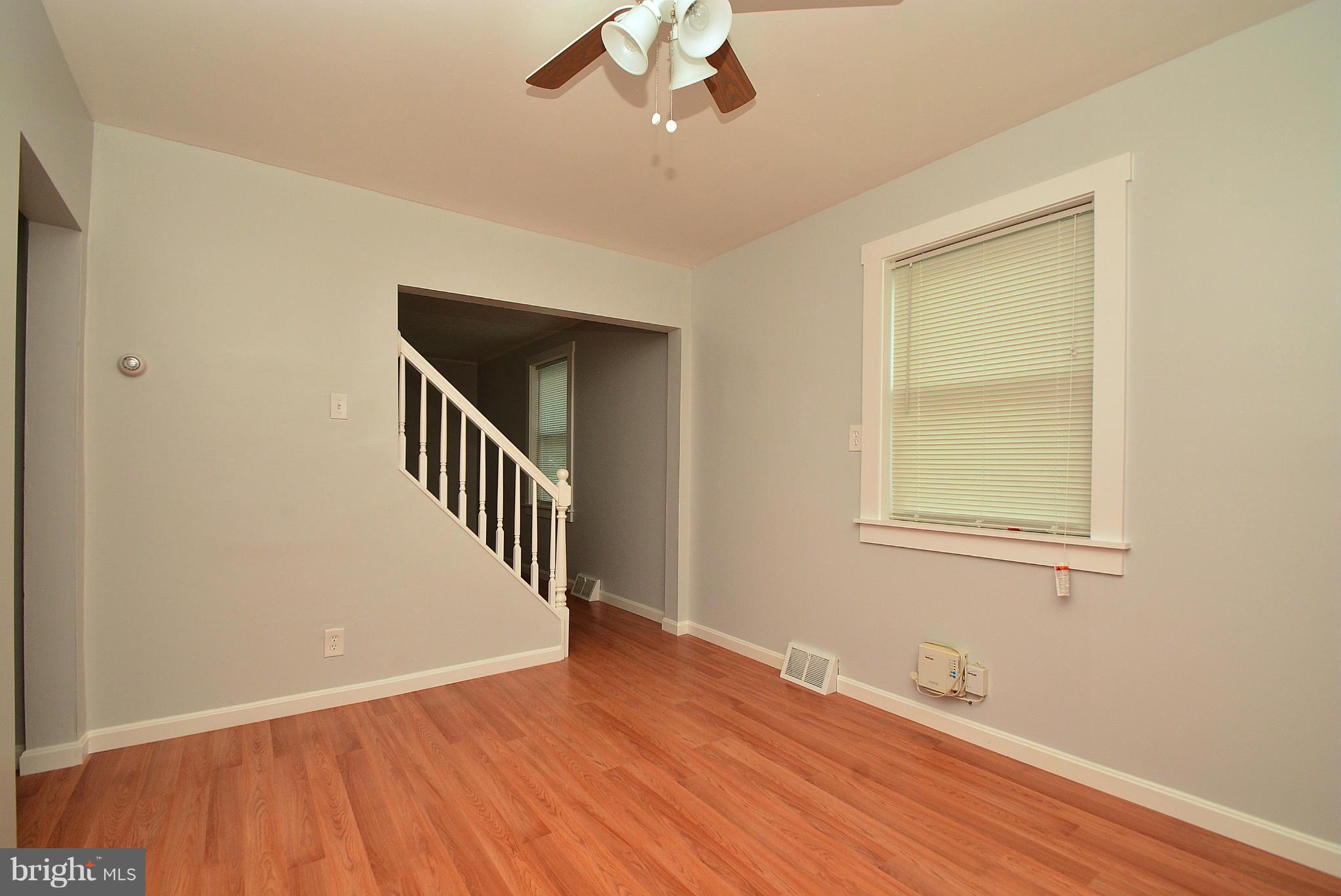 214 German Hill Road Dundalk, MD 21222 - Photo 9 of 22 Living Room
