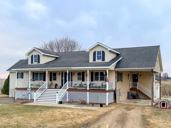 $549,900 | 4674 County Hwy BC, Sparta, WI 54656