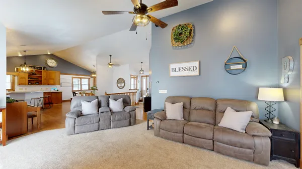 $549,900 | 4674 County Hwy BC, Sparta, WI 54656