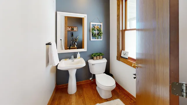 $575,000 | 4674 County Hwy BC, Sparta, WI 54656