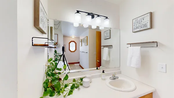 $549,900 | 4674 County Hwy BC, Sparta, WI 54656