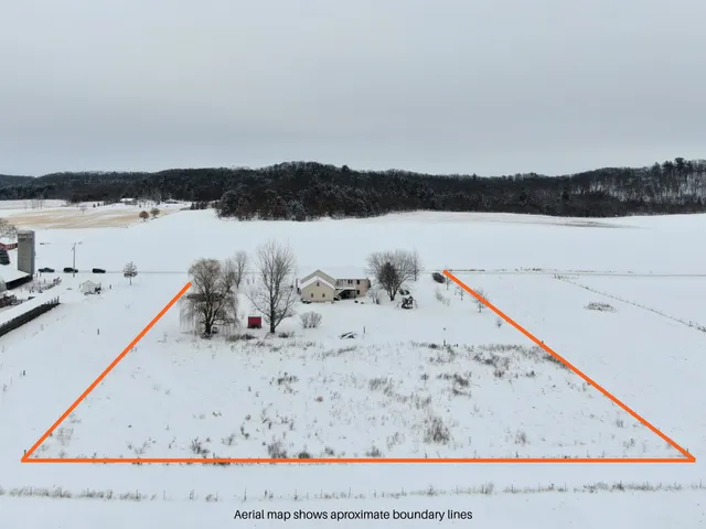 $575,000 | 4674 County Hwy BC, Sparta, WI 54656