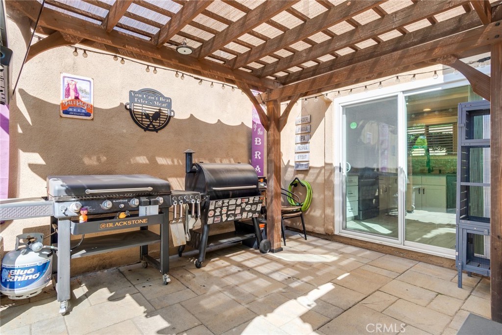 1182 Mountain Gate Road Upland, CA 91786 - Photo 16 of 25 Spacious patio