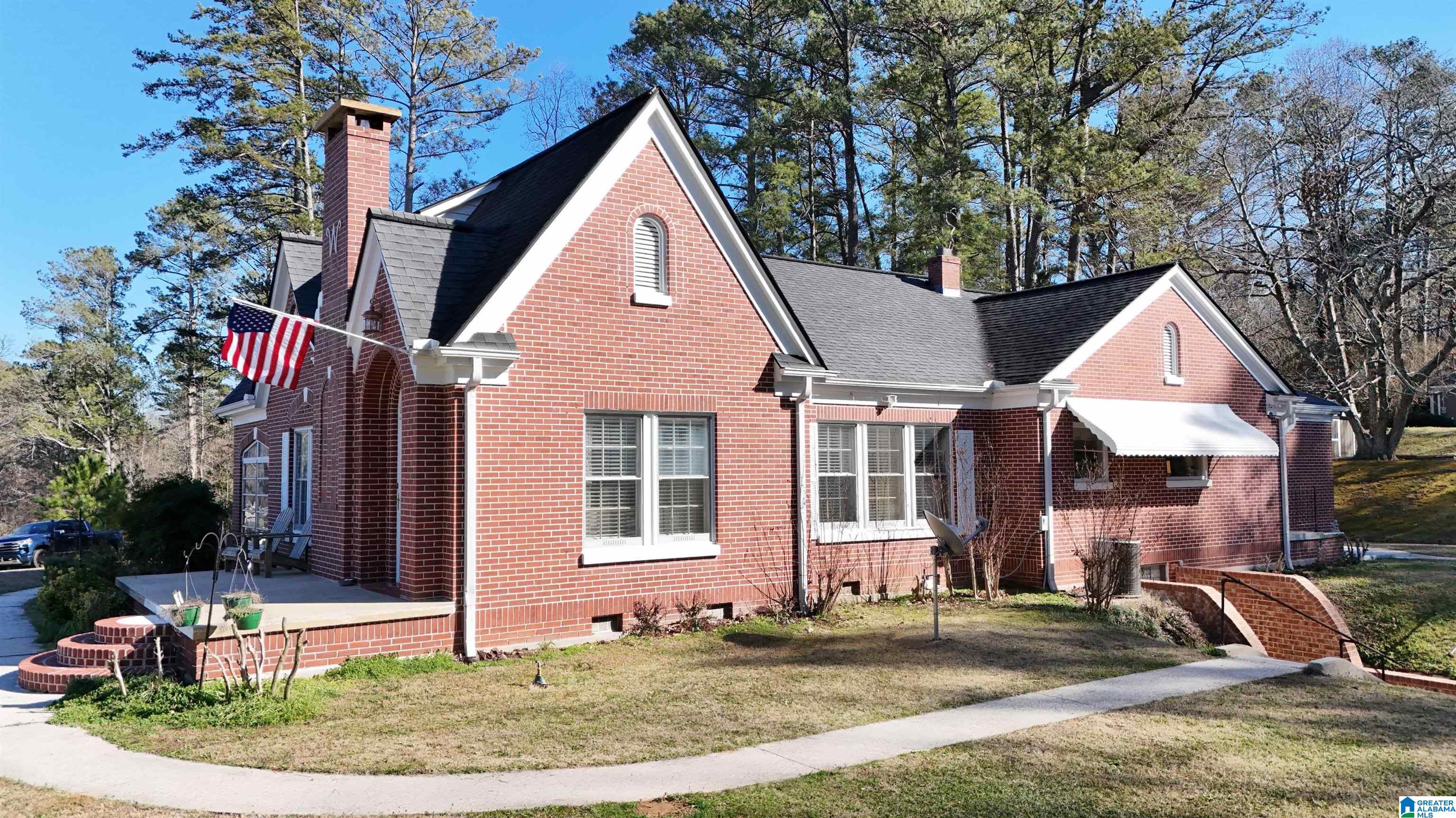 48 West Webb Drive Heflin, AL 36264 - Photo 3 of 53