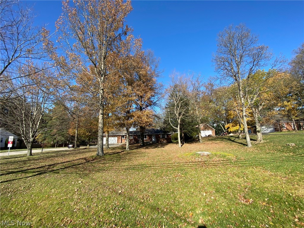 2410 West Sprague Road Cleveland, OH 44134 - Photo 5 of 34