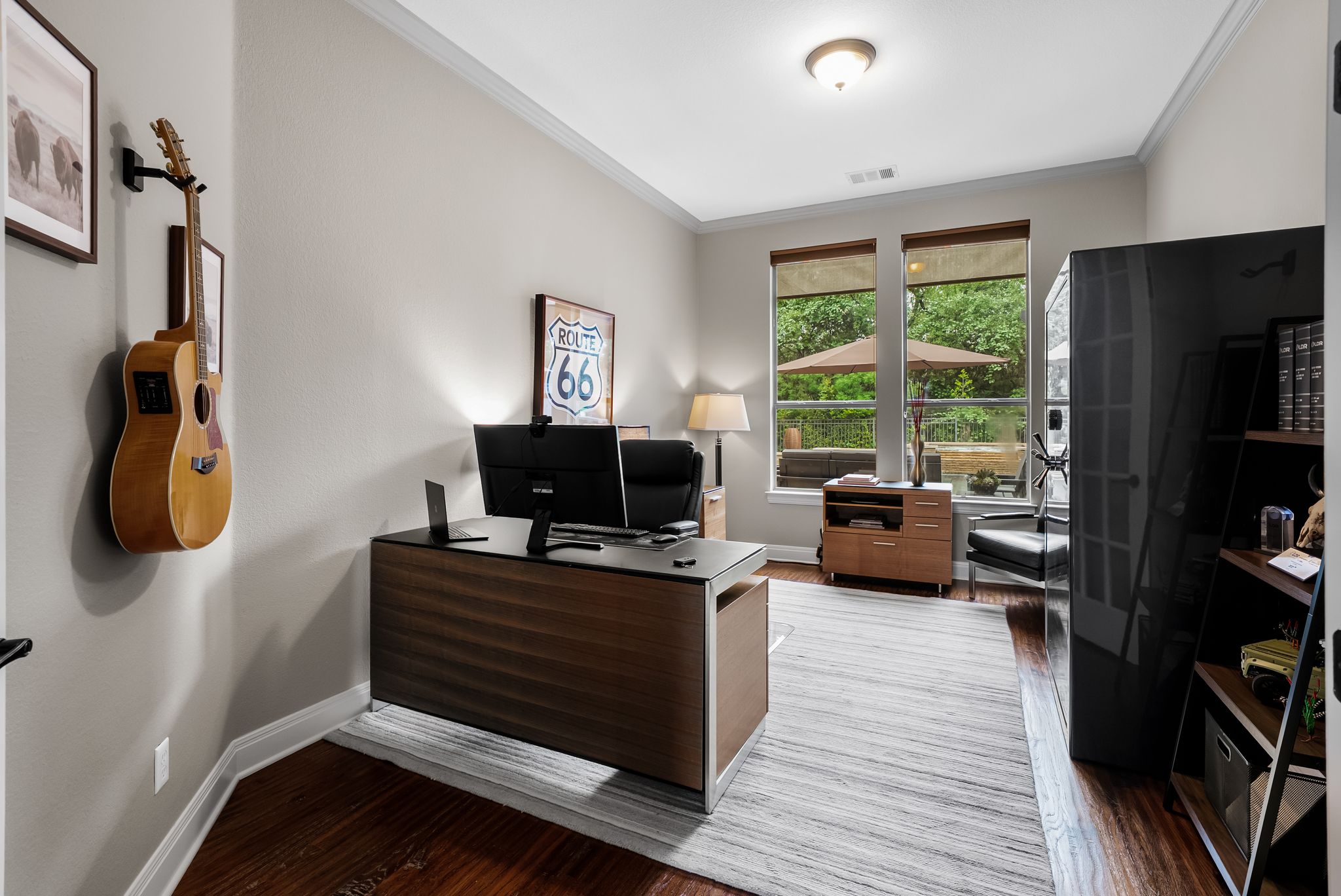 208 SANTALUZ Lane Austin, TX 78732 - Photo 20 of 40