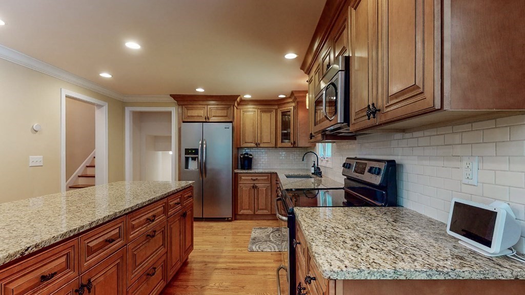 14 Brucewood Road Acton, MA 01720 - Photo 11 of 38 Gallery Image 11