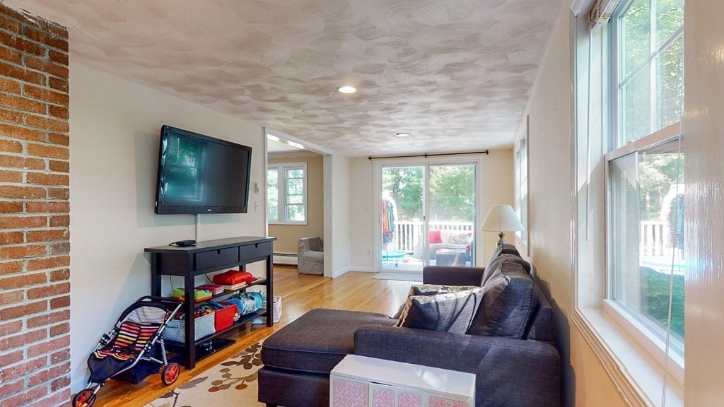 14 Brucewood Road Acton, MA 01720 - Photo 15 of 38 Gallery Image 15