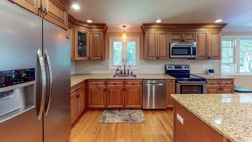 14 Brucewood Road Acton, MA 01720 - Photo 9 of 38 Gallery Image 9