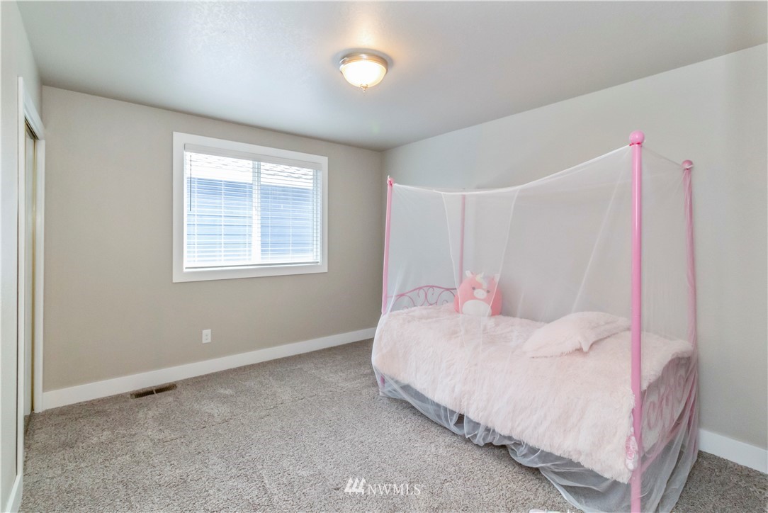 12613 38th Avenue Southeast Everett, WA 98208 - Photo 20 of 36