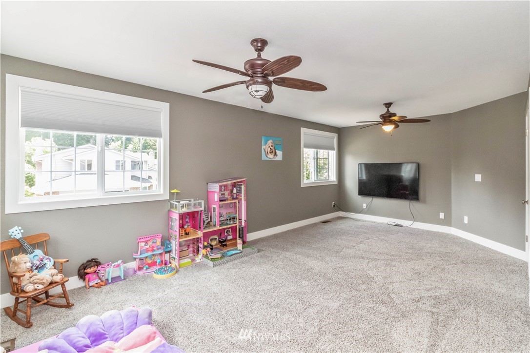 12613 38th Avenue Southeast Everett, WA 98208 - Photo 24 of 36