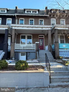 $3,600 | 636 Kenyon Street Northwest, Washington, DC 20010