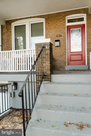 $3,600 | 636 Kenyon Street Northwest, Washington, DC 20010