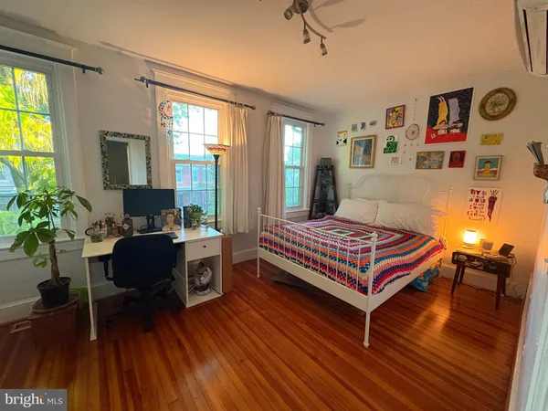 $3,600 | 636 Kenyon Street Northwest, Washington, DC 20010