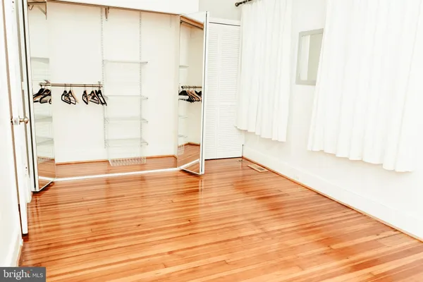 $3,600 | 636 Kenyon Street Northwest, Washington, DC 20010