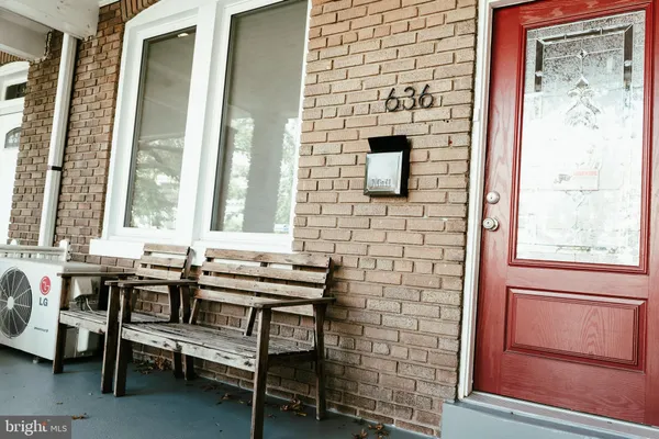 $3,600 | 636 Kenyon Street Northwest, Washington, DC 20010