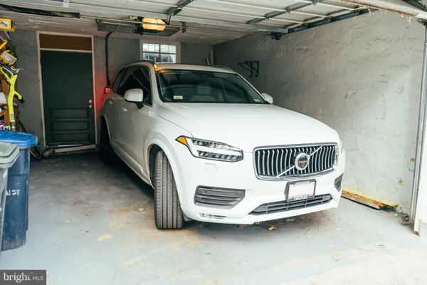 $3,600 | 636 Kenyon Street Northwest, Washington, DC 20010