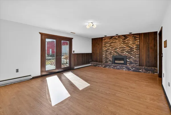 $999,000 | 2695 Gaston Road, Cottage Grove, WI 53527