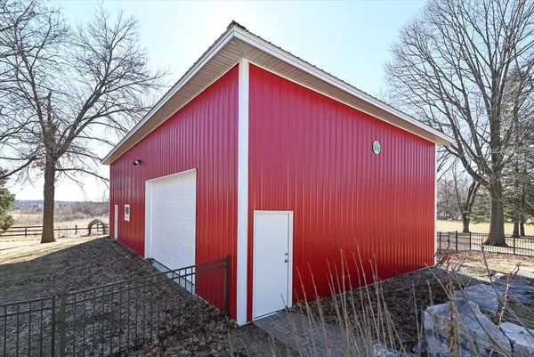 $999,000 | 2695 Gaston Road, Cottage Grove, WI 53527