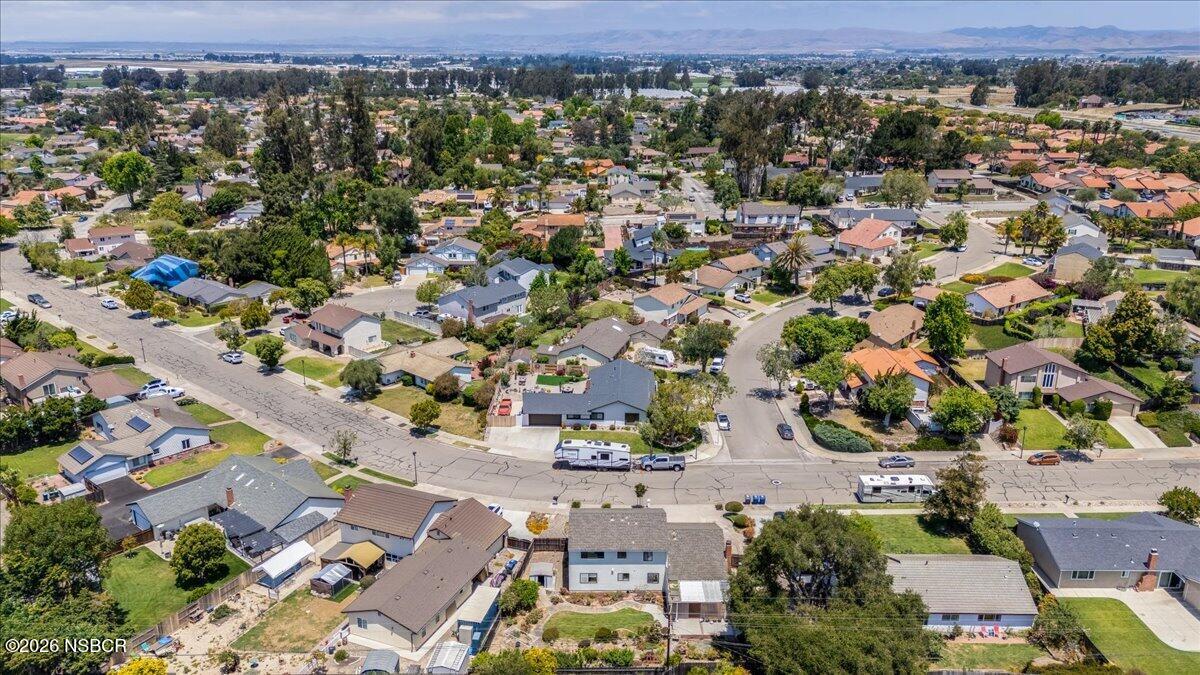 360 Tallyho Road Santa Maria, CA 93455 - Photo 63 of 72 an aerial view of a city with lots of residential buildings