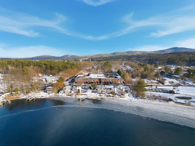 $179,900 | 131 Lake Street, Unit 204, Gilford, NH 03246