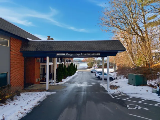 $179,900 | 131 Lake Street, Unit 204, Gilford, NH 03246