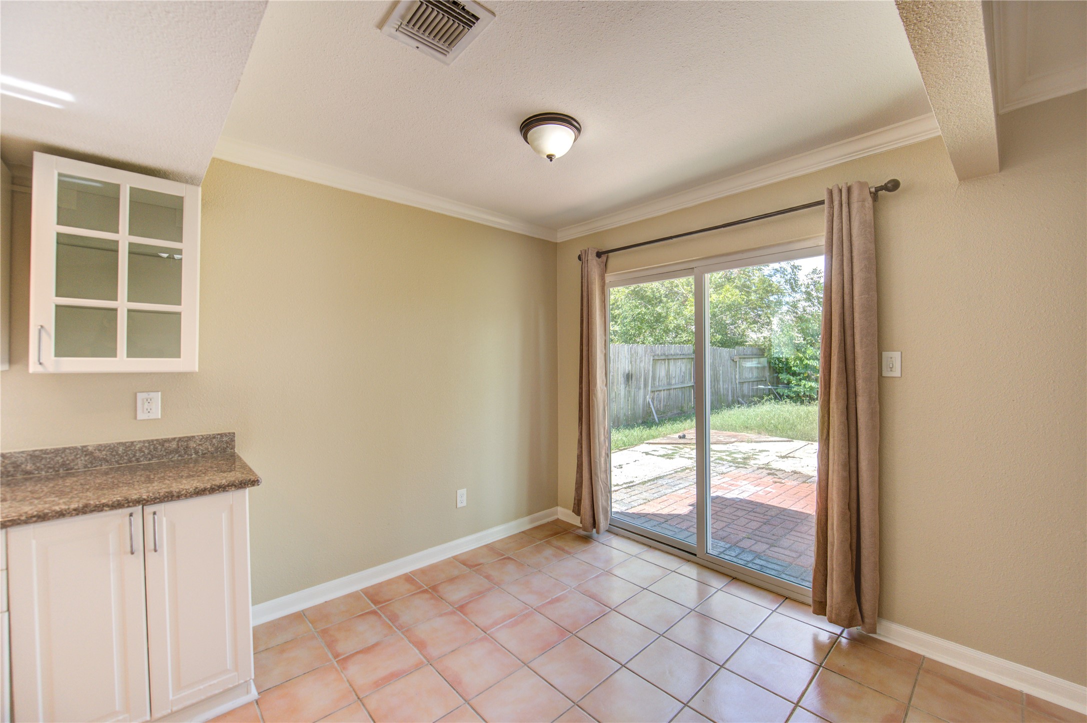 3702 Royal Manor Drive Houston, TX 77082 - Photo 5 of 18 a view of an empty room with a window