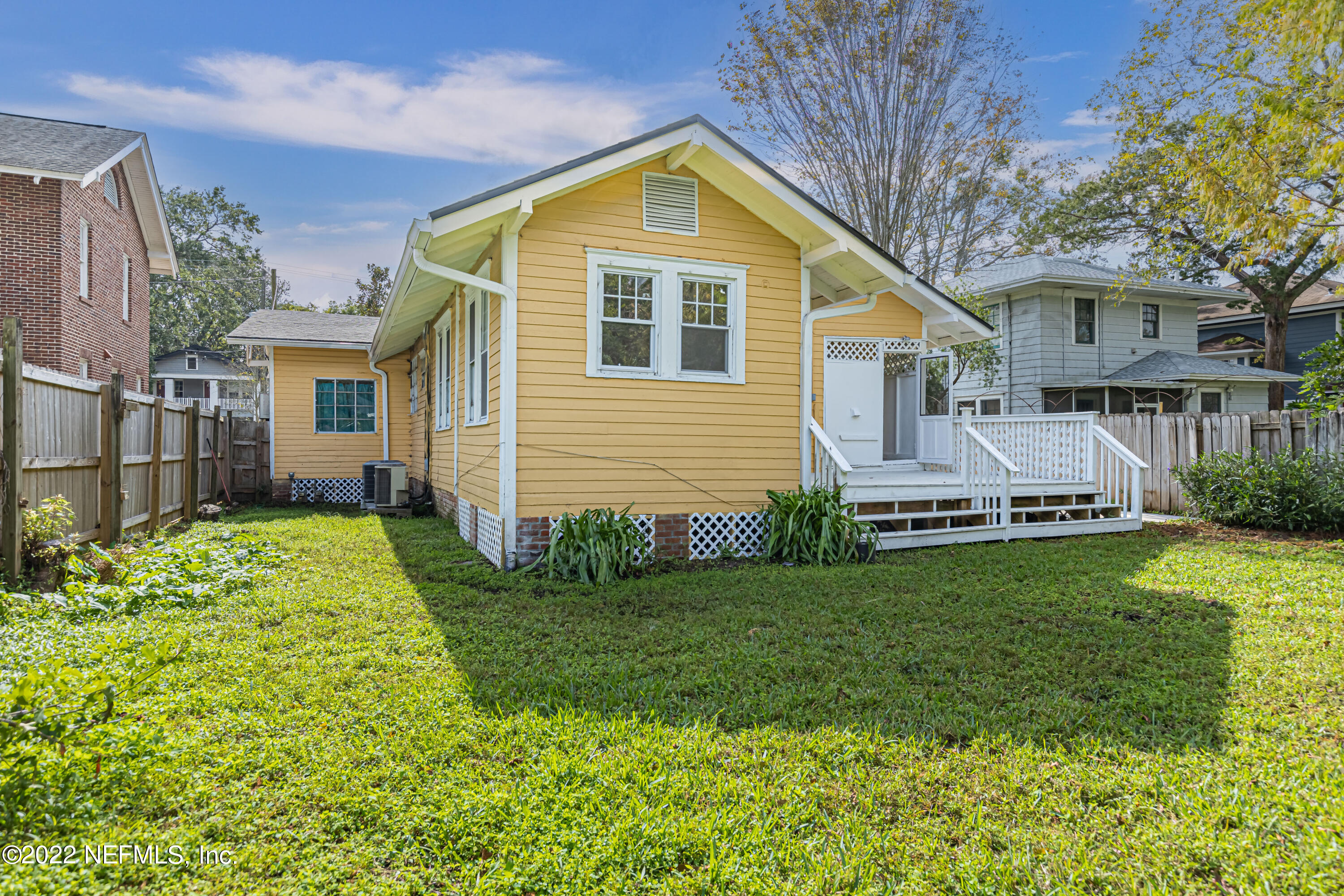 2657 Post Street Jacksonville, FL 32204 - Photo 34 of 35 BACKYARD