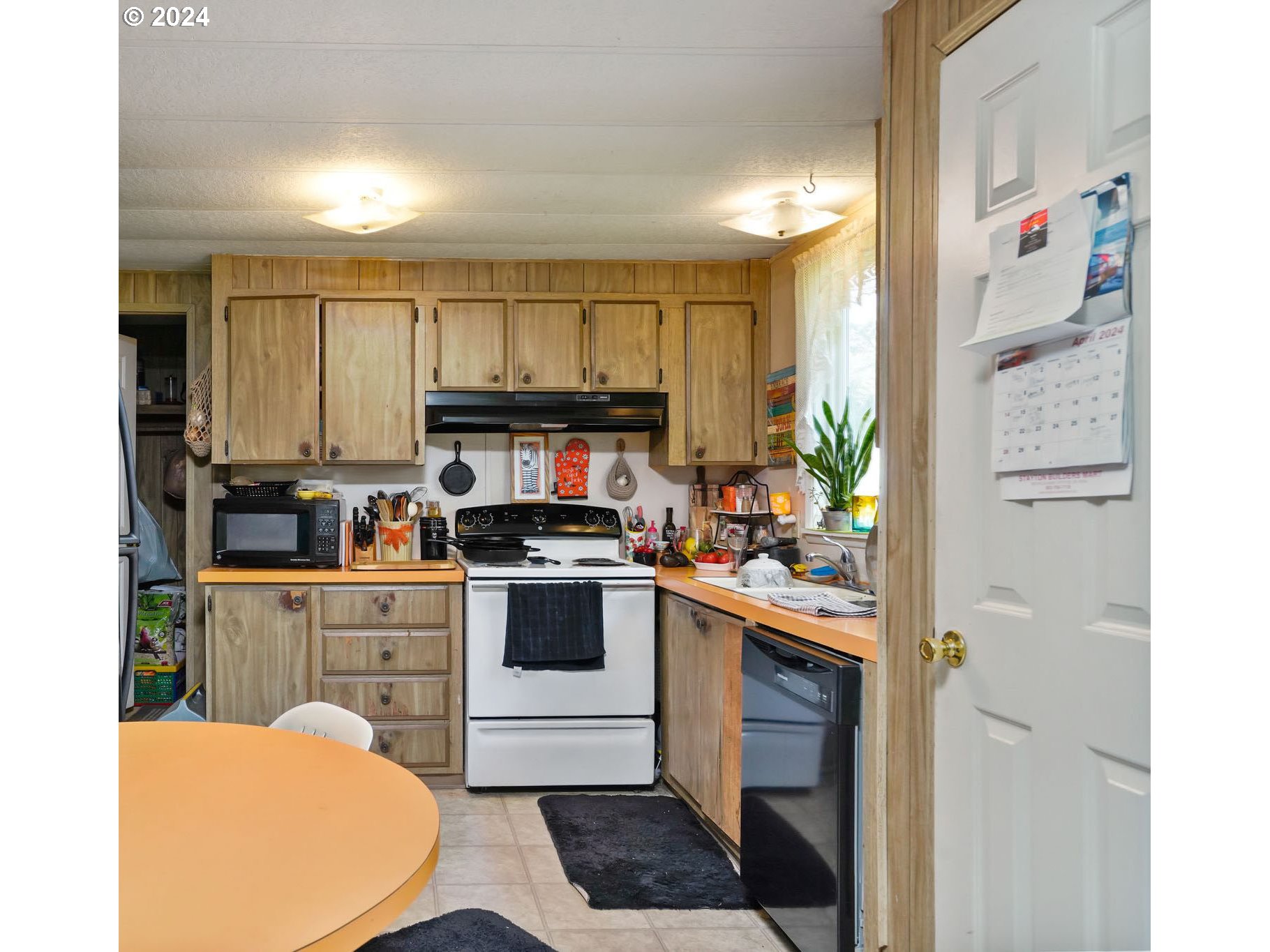 15013 Fern Ridge Road Southeast Stayton, OR 97383 - Photo 8 of 25 Gallery Image 8