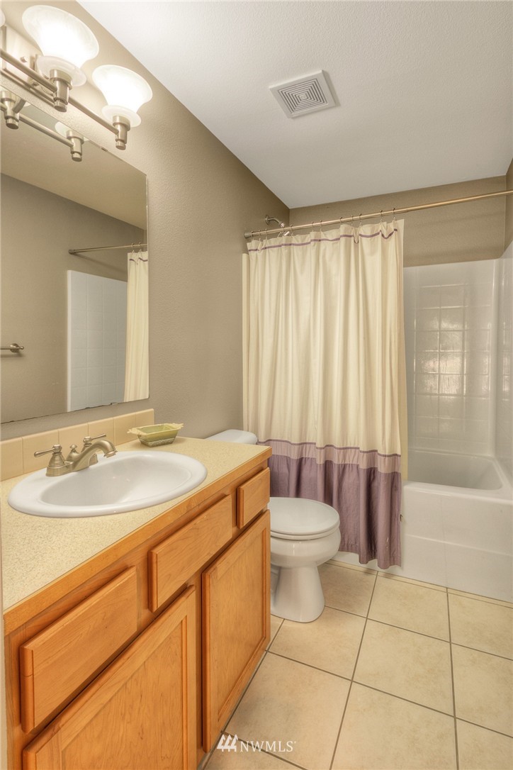 10721 Case Road Southwest Olympia, WA 98512 - Photo 17 of 22 Gallery Image 17