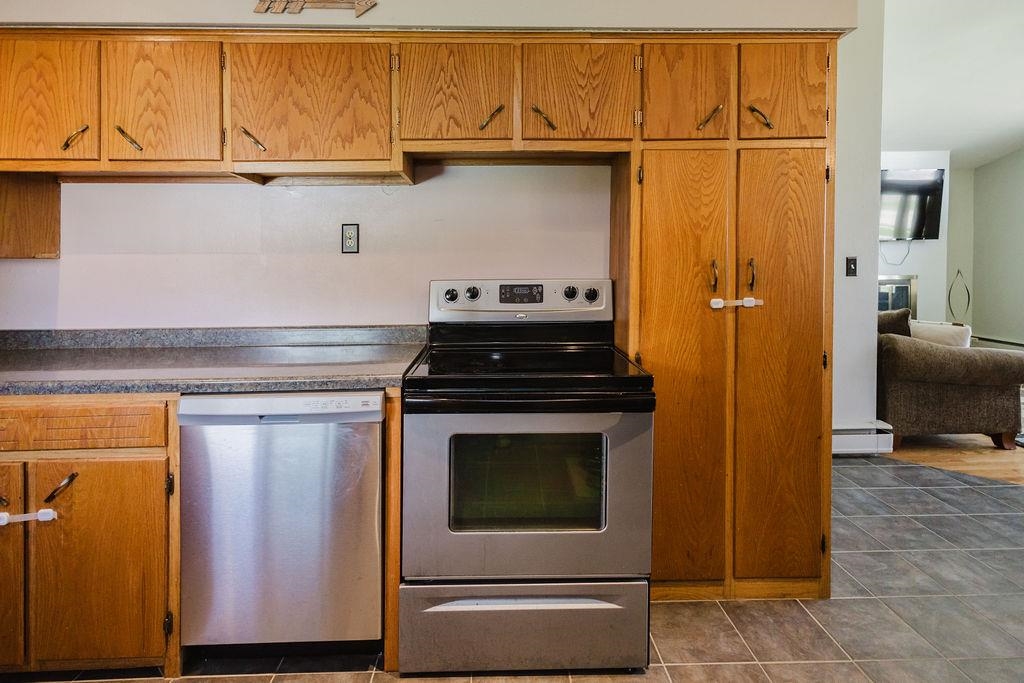 311 North Westmor Street Spring Green, WI 53588 - Photo 20 of 40