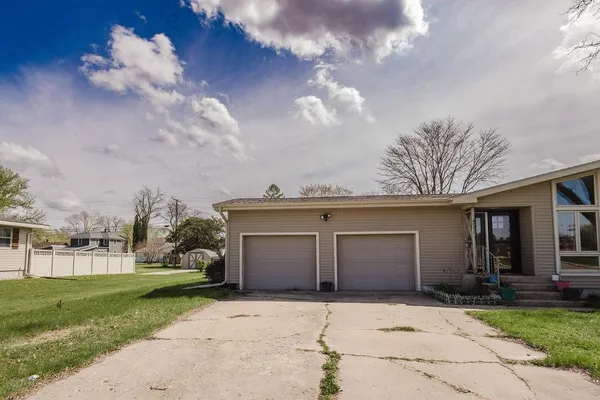 $299,900 | 311 North Westmor Street, Spring Green, WI 53588
