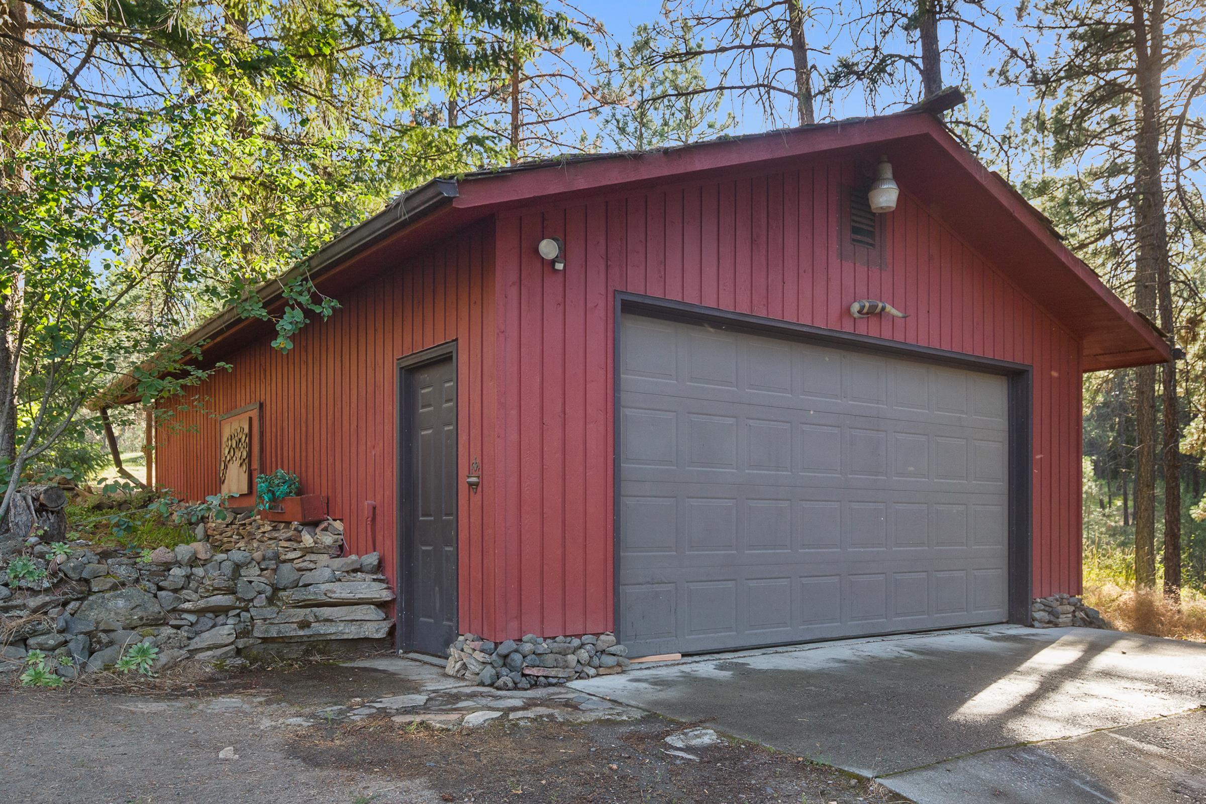 11611 South Andrus Road Cheney, WA 99004 - Photo 5 of 30