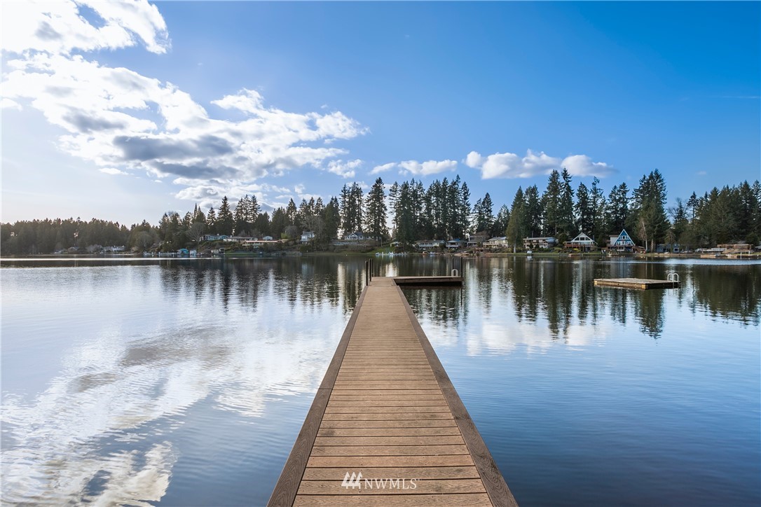 2213 Carpenter Road Southeast Lacey, WA 98503 - Photo 2 of 25 Gallery Image 2