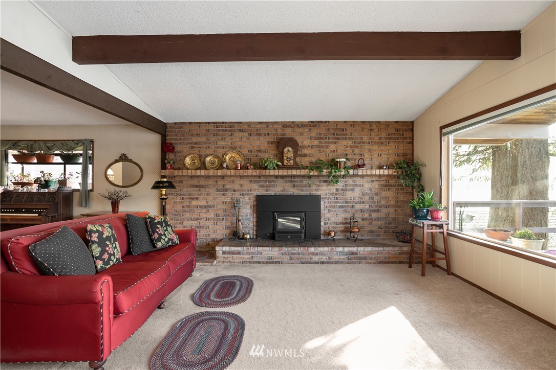 2213 Carpenter Road Southeast Lacey, WA 98503 - Photo 5 of 25 Gallery Image 5