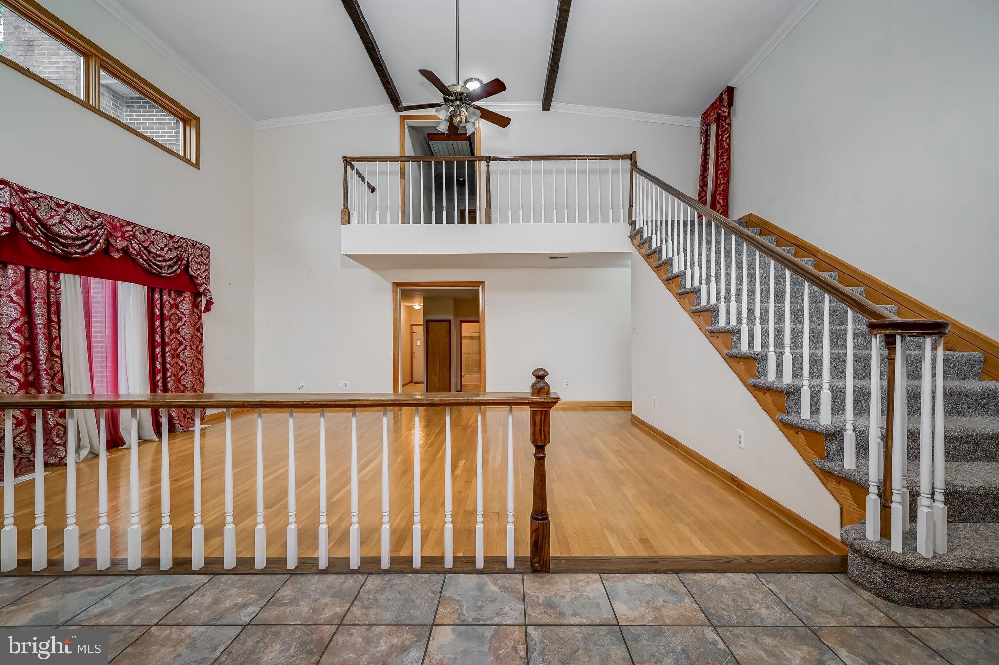 15312 Turkey Foot Road Darnestown, MD 20878 - Photo 3 of 87 Living Room