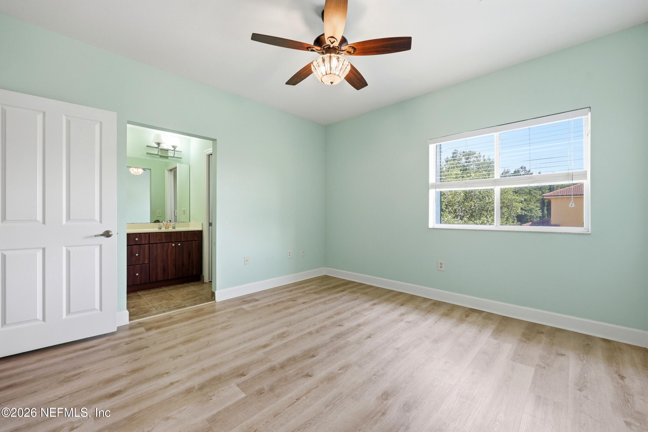 9745 Touchton Road, Unit 1529 Jacksonville, FL 32246 - Photo 14 of 42 15_the real estateographers_014