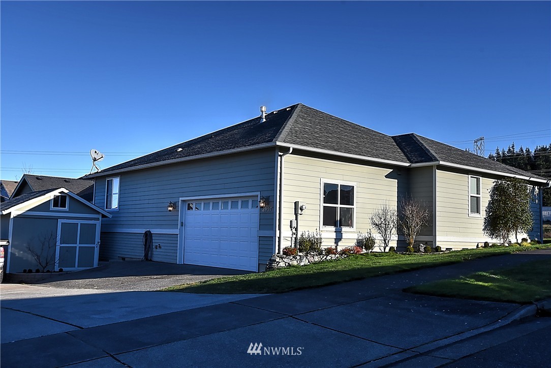3937 Ruston Way Bellingham, WA 98226 - Photo 3 of 25 Gallery Image 3