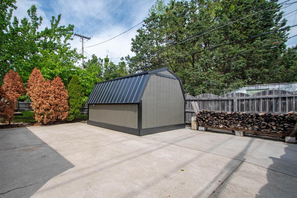 668 Enfield Road Columbus, OH 43209 - Photo 25 of 46 Shed
