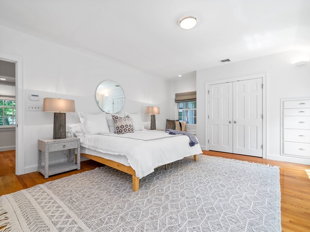 39 Radcliffe Road Wellesley, MA 02482 - Photo 13 of 18