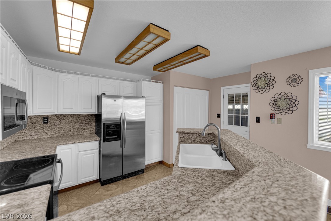 3440 Prairie Avenue Pahrump, NV 89048 - Photo 13 of 59