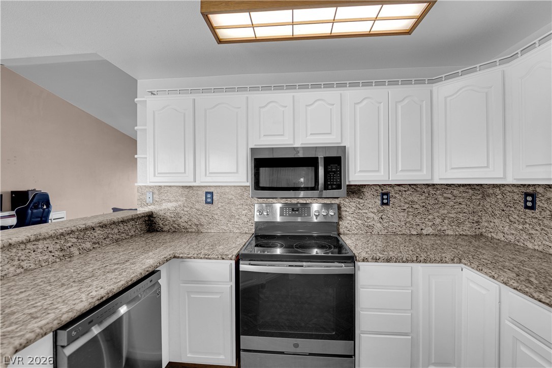 3440 Prairie Avenue Pahrump, NV 89048 - Photo 16 of 59