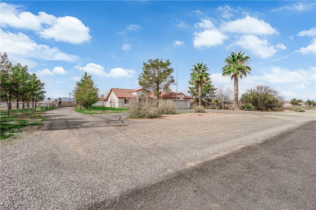 3440 Prairie Avenue Pahrump, NV 89048 - Photo 3 of 59
