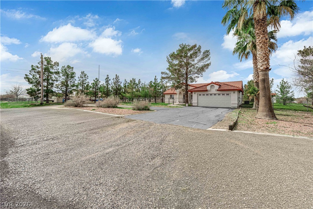 3440 Prairie Avenue Pahrump, NV 89048 - Photo 4 of 59